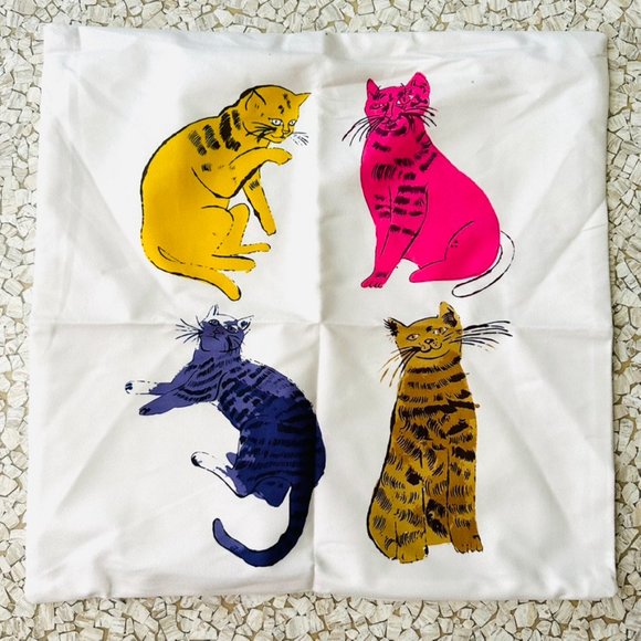 4 Kitties graphic pillow cushion cover Hidden zipper soft fabric - Picture 3 of 5